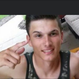 Meet your Posher, Landry